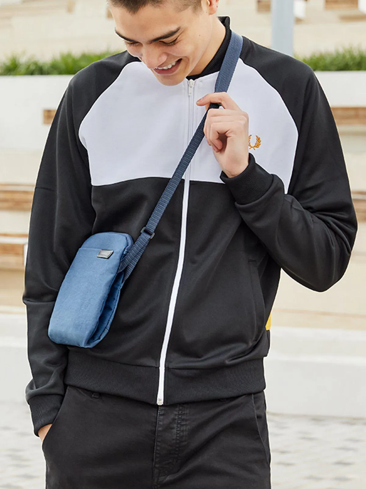 Bellroy City Pouch Melbourne Black