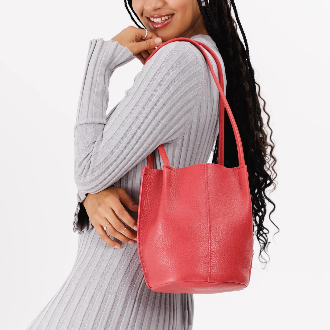 Devan Bucket Tote