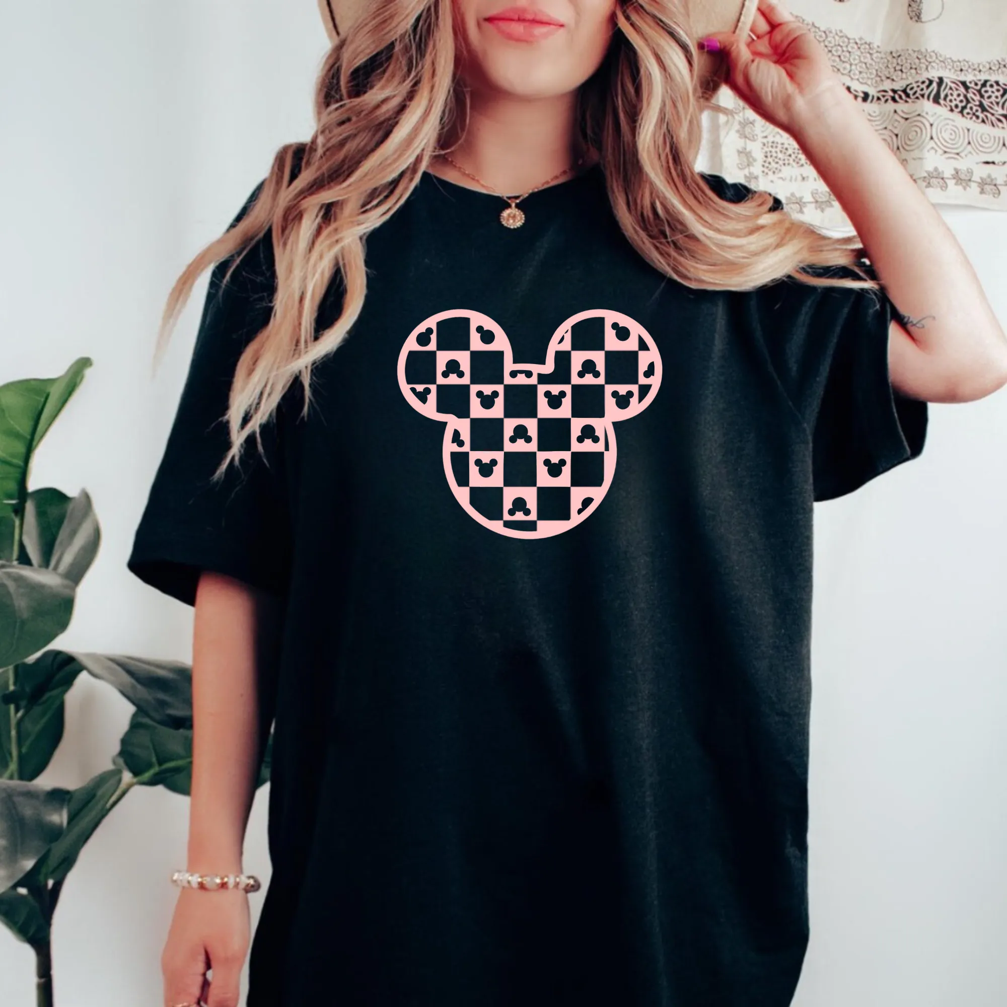 Retro Pink Mouse Shirt